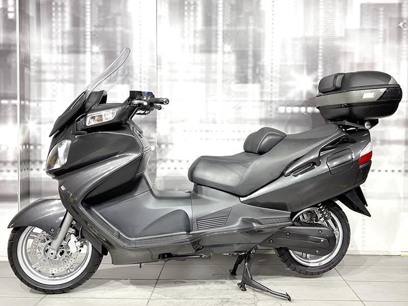 Suzuki Burgman 650