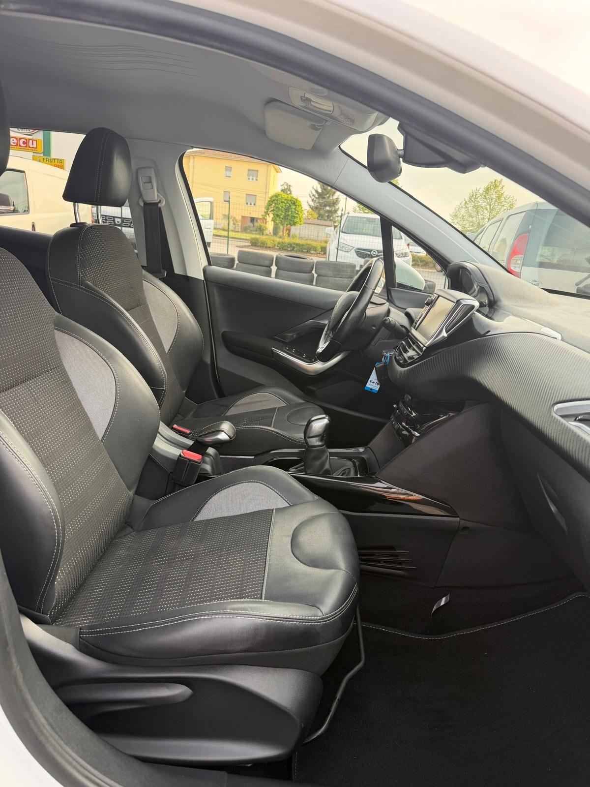 Peugeot 2008 PureTech Turbo 110 S&S GT Line