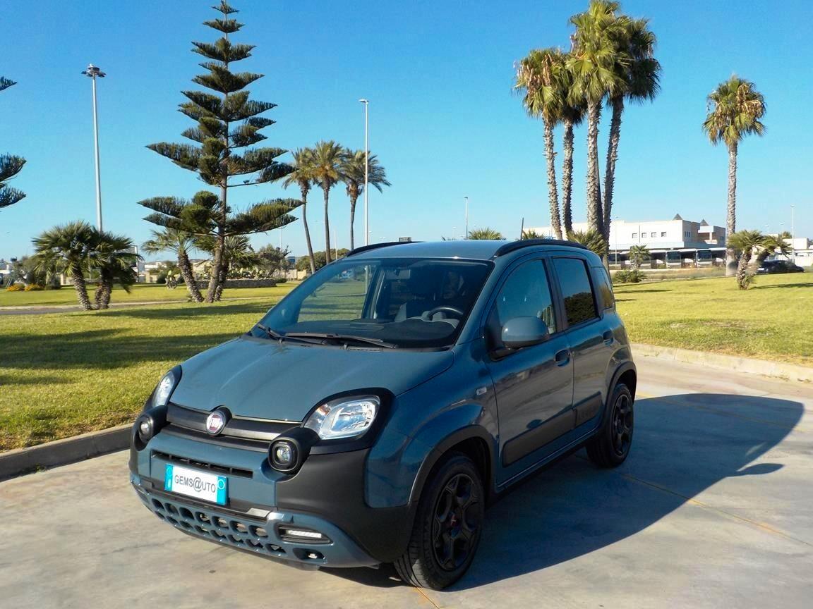 Fiat Panda 1.0 FireFly S&S Hybrid City Cross
