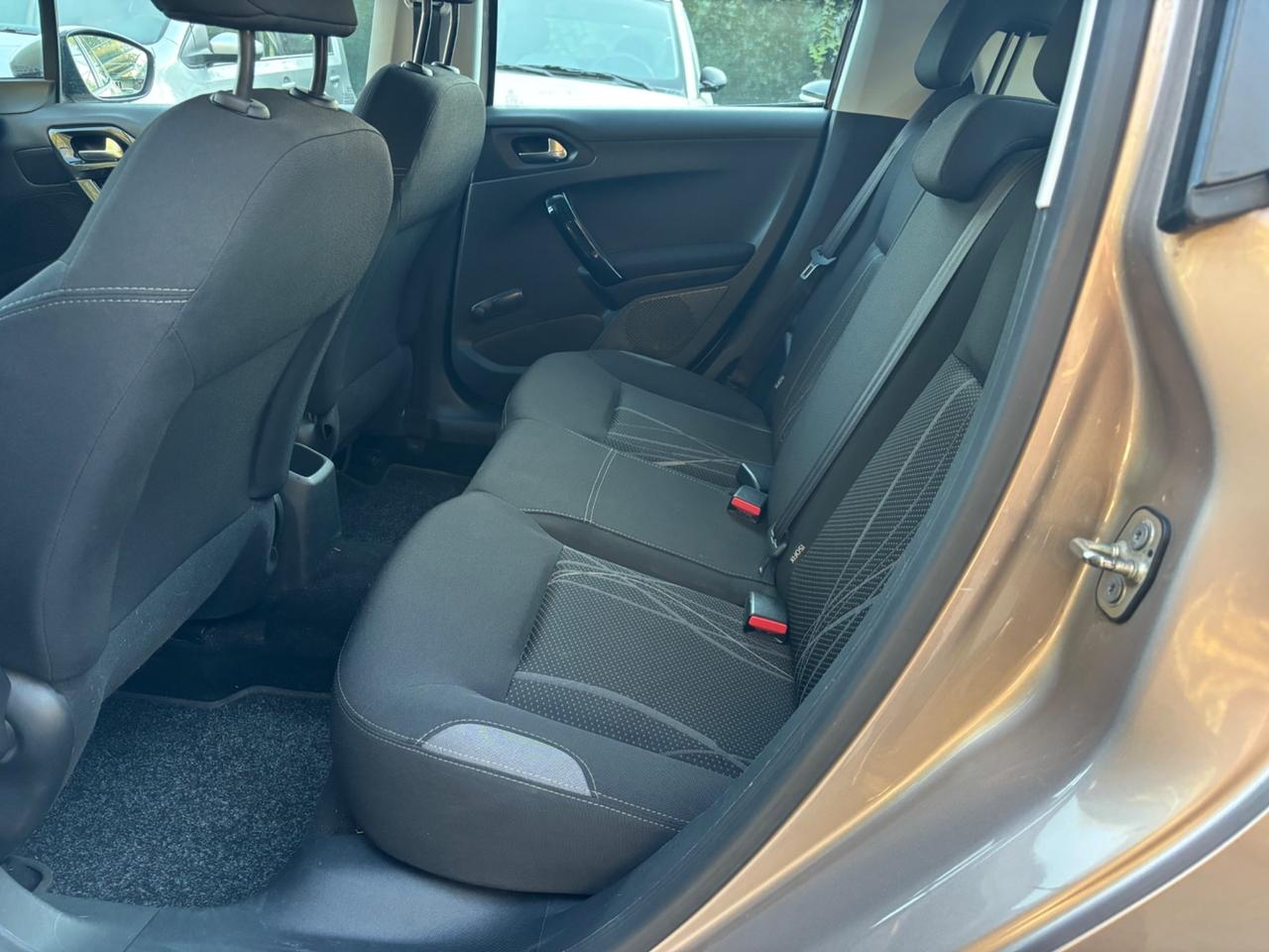 Peugeot 208 1.4 5p. GPL OK NEOPATENTATI