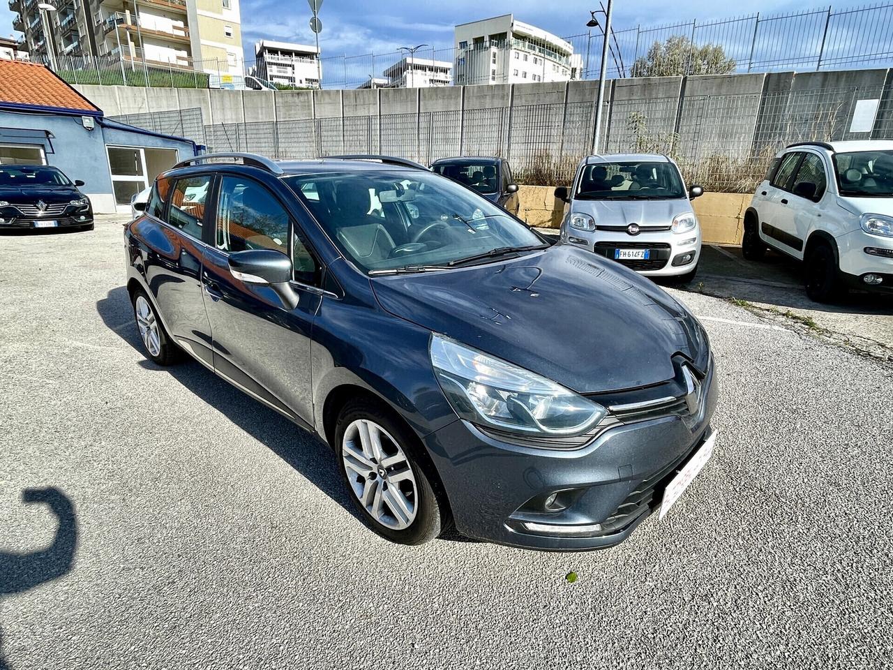 Renault Clio Sporter dCi 8V 90 CV Duel