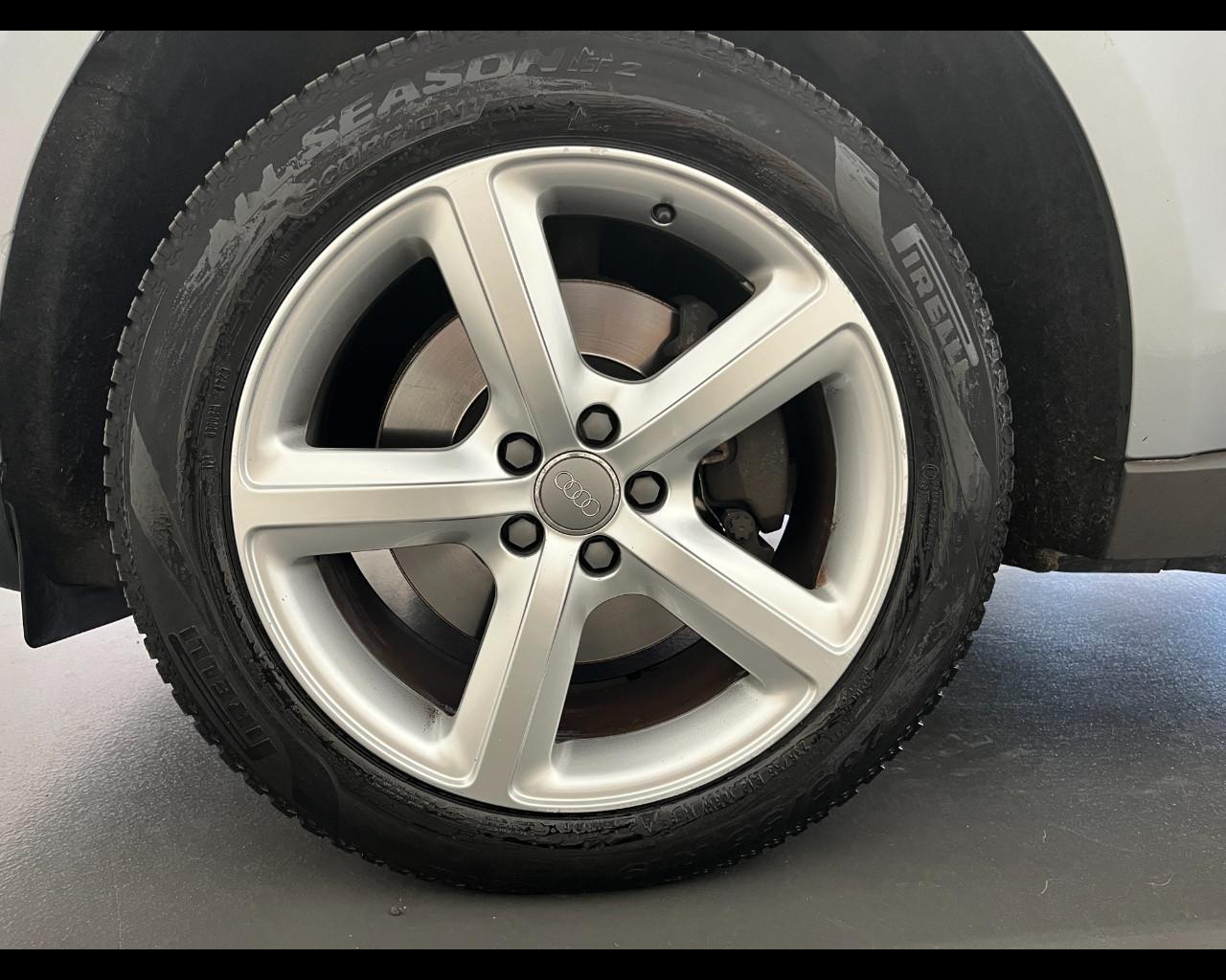 AUDI Q5 3.0 V6 TDI S-TRONIC QUATTRO