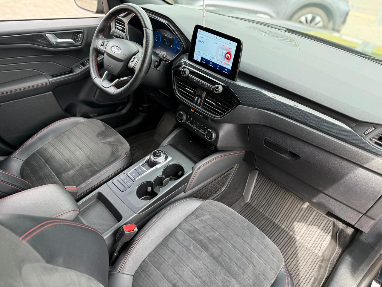 Ford Kuga 1.5 EcoBlue 120 CV aut. 2WD ST-Line