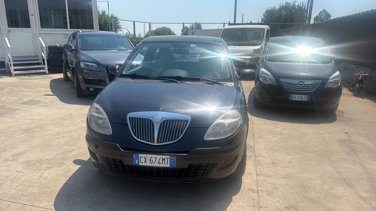Lancia Ypsilon 1.2