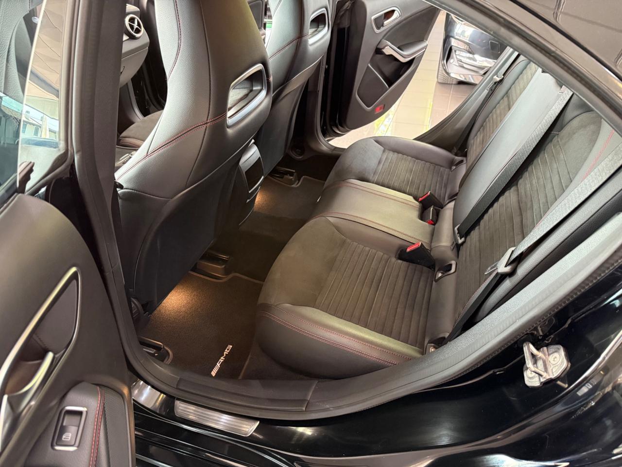 Mercedes-benz CLA 200 d 4Matic Automatic Premium