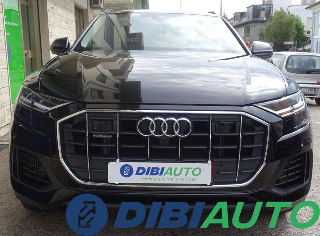 AUDI Q8 55 TFSI e quattro tiptronic