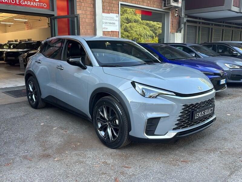 Lexus LBX 1.5 Hybrid 136 Elegant 2WD