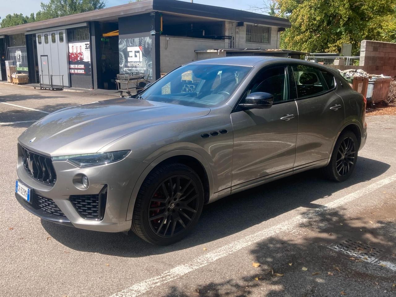 Maserati Levante HYBRID 330 CV AWD GT