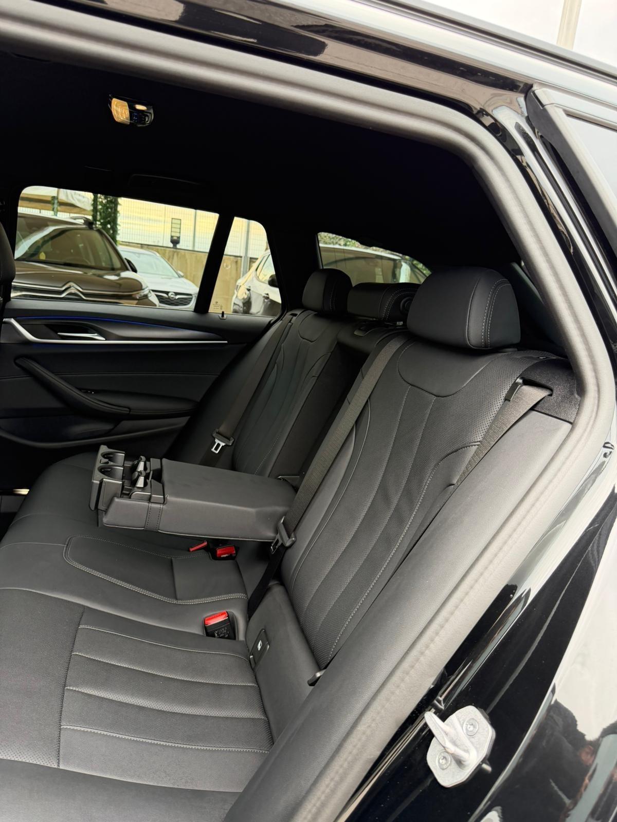 Bmw 520d Touring Msport 2023 190cv nuova garanzia