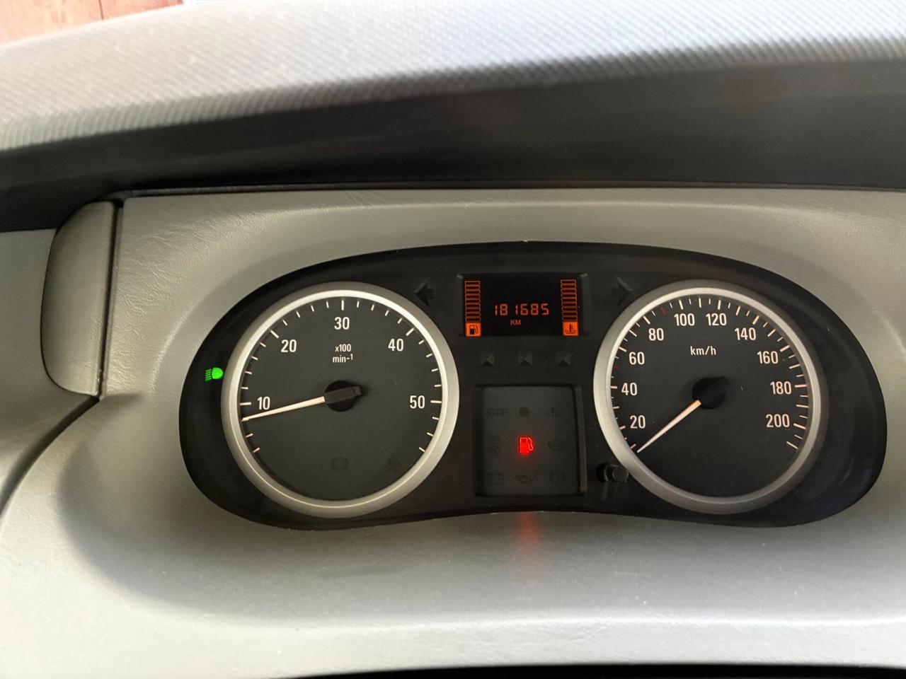 Opel Vivaro 2.0 CDTI 84kW TOUR COSMO 8POSTI