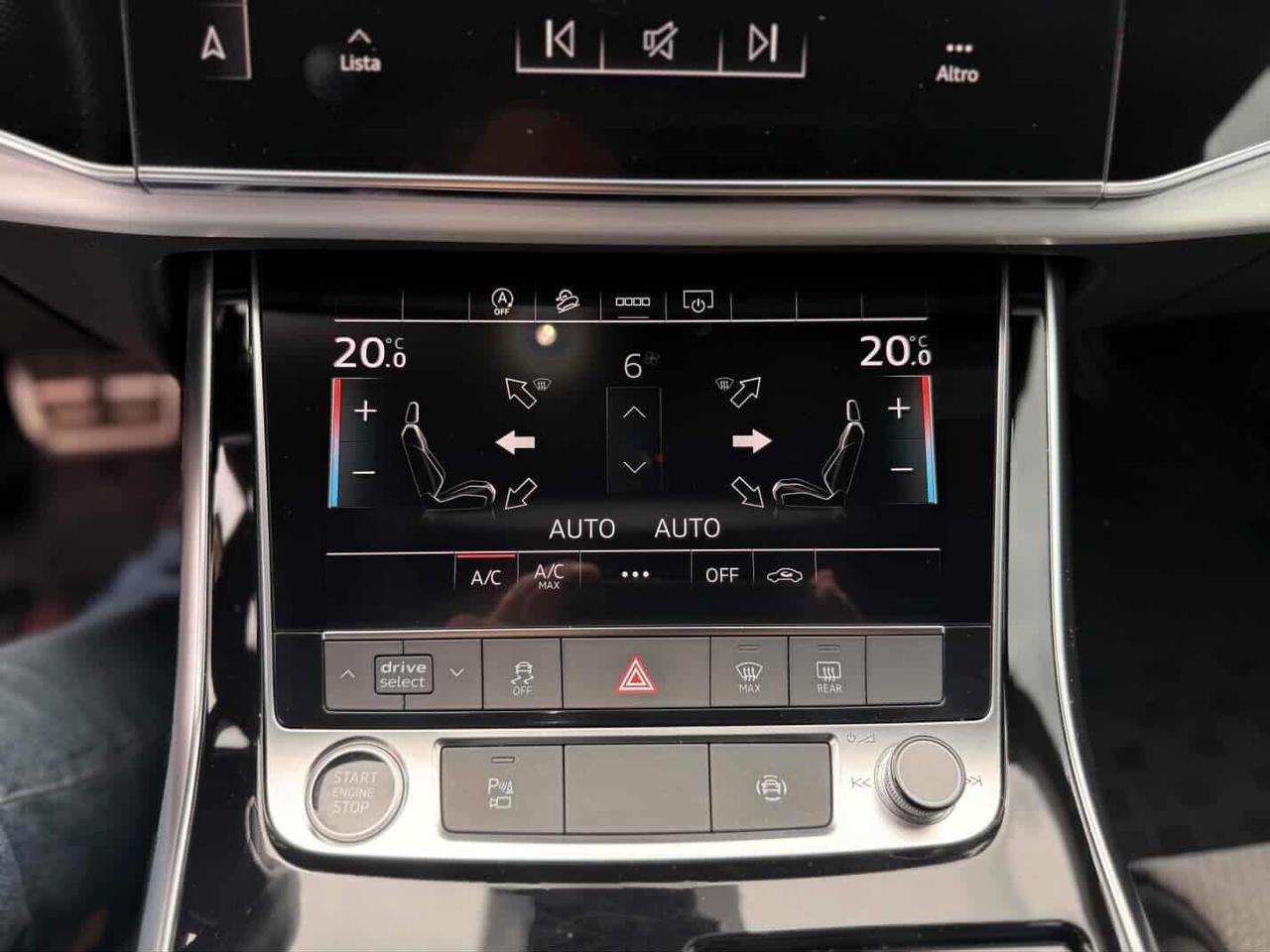 Audi Q8 50 TDI IDENTITY BLACK/23" RSQ8/PELLE/S-LINE