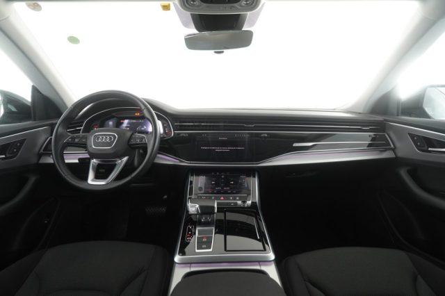 AUDI Q8 Q8 45 TDI quattro tiptronic