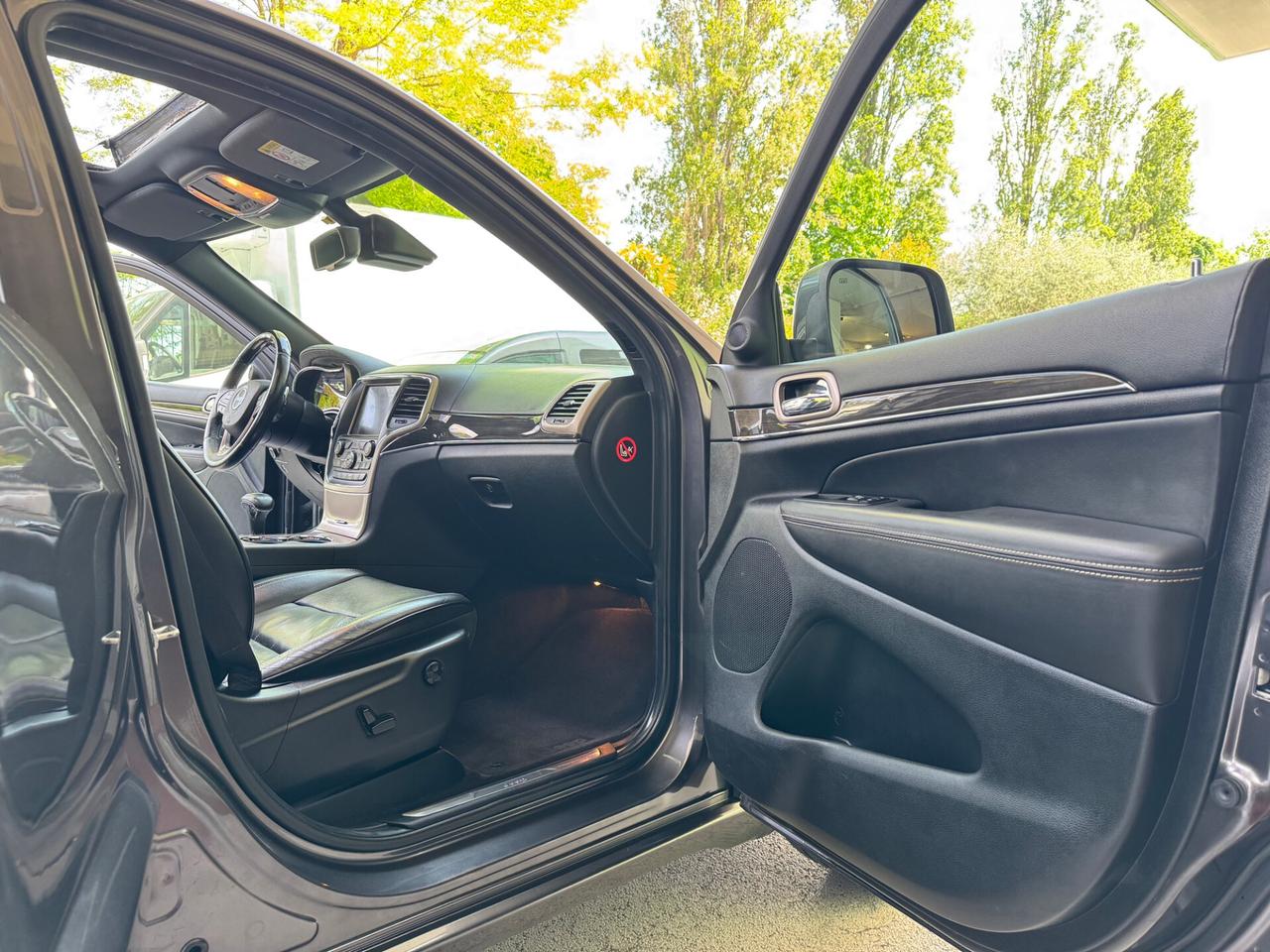 Jeep Grand Cherokee 3.0 Overland auto NO GARANZIA