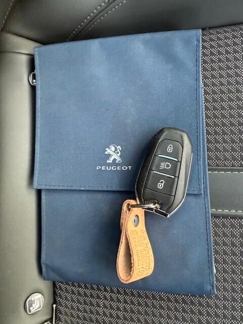 Peugeot 208 PureTech 100 Stop&Start 5 porte GT Line