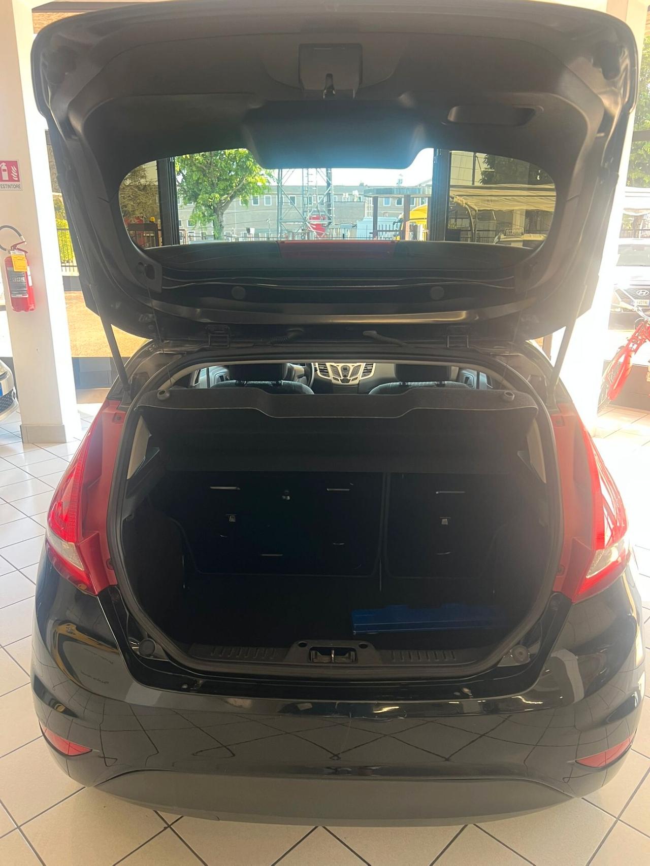 Ford Fiesta 1.4 TDCi 5p. Titanium