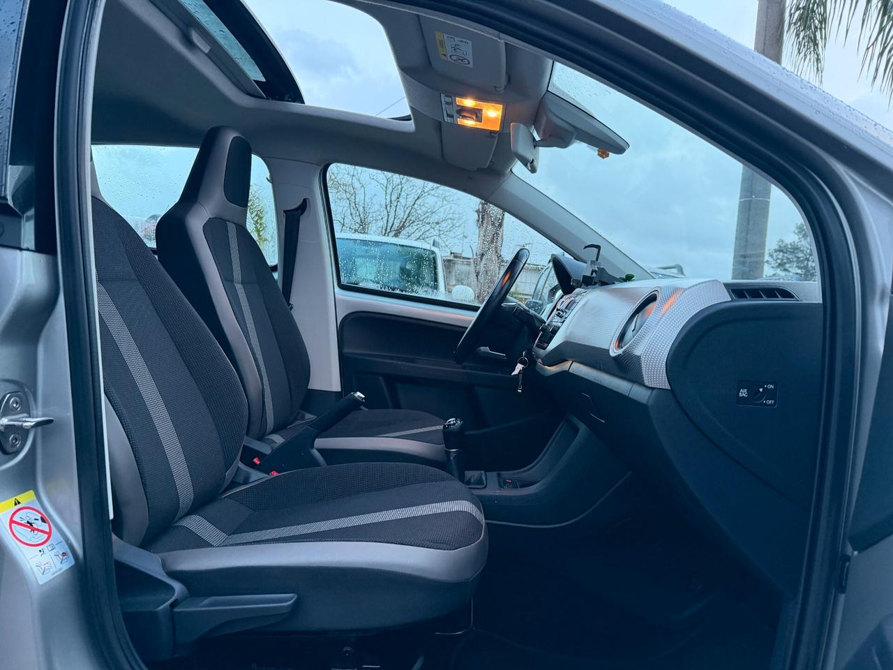 VOLKSWAGEN UP 2019 1.0 BENZ/METANO 68CV *TETTO APRIBILE