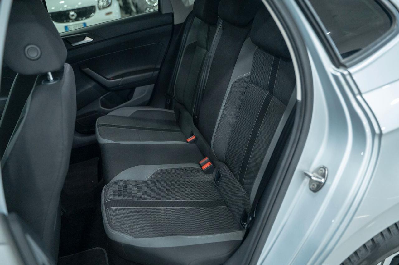 Volkswagen Polo 5P 1.6 TDI 95 CV R LINE AUTO VIRTUAL XENO FULL OPT