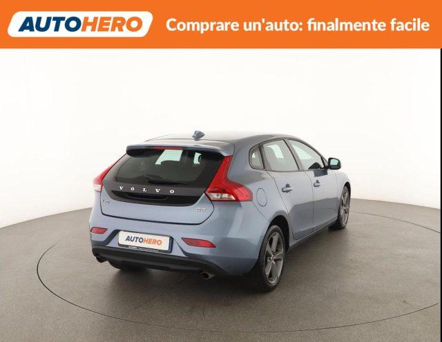 VOLVO V40 D3 Kinetic