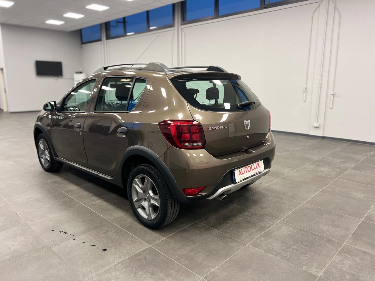 Dacia Sandero Stepway 0.9 TCe Turbo GPL 90 CV S&S Comfort