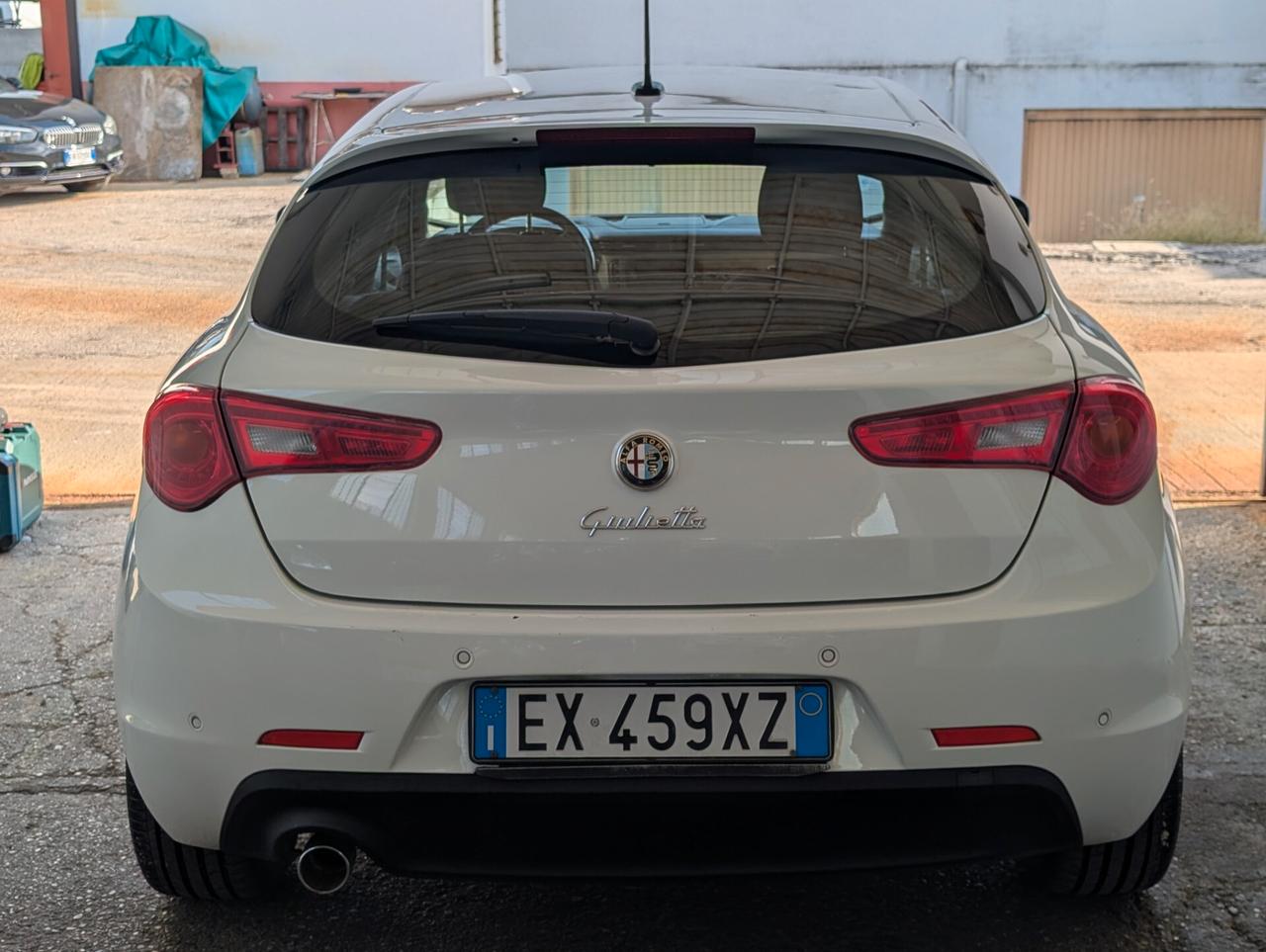 Alfa Romeo Giulietta 1.6 JTDm-2 105 CV Exclusive