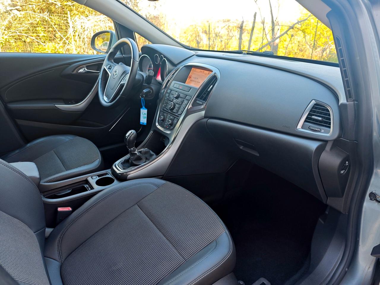 Opel Astra 1.4 Turbo 5 porte Cosmo