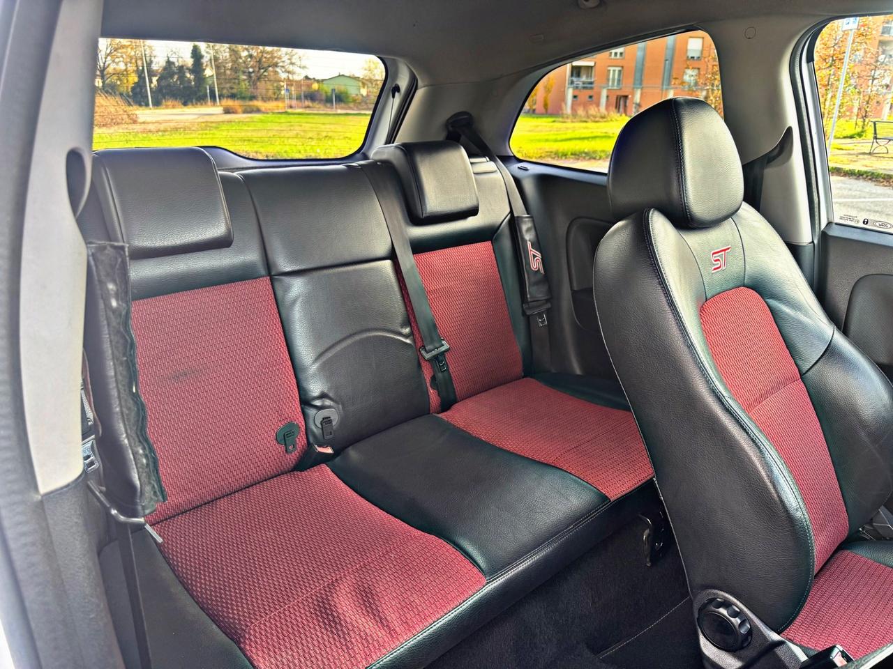 Ford Fiesta 2.0 16V 3p. ST 150cv