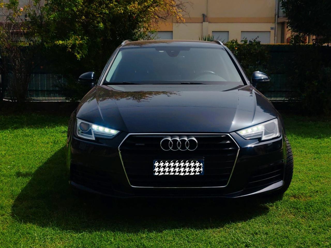 Audi A4 2.0 TDI 150 CV S tronic Sport 2017