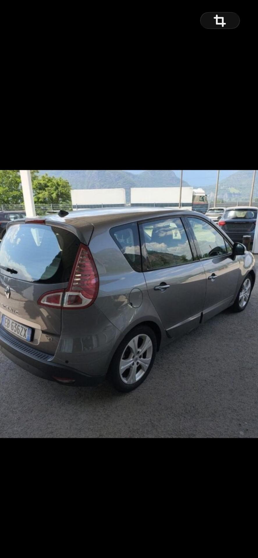 Renault Scenic Scénic X-Mod 1.5 dCi 110CV Confort