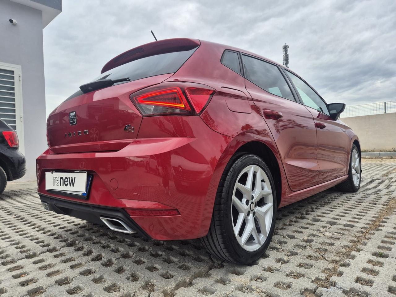 Seat Ibiza 1.0 EcoTSI 95 CV 5 porte FR