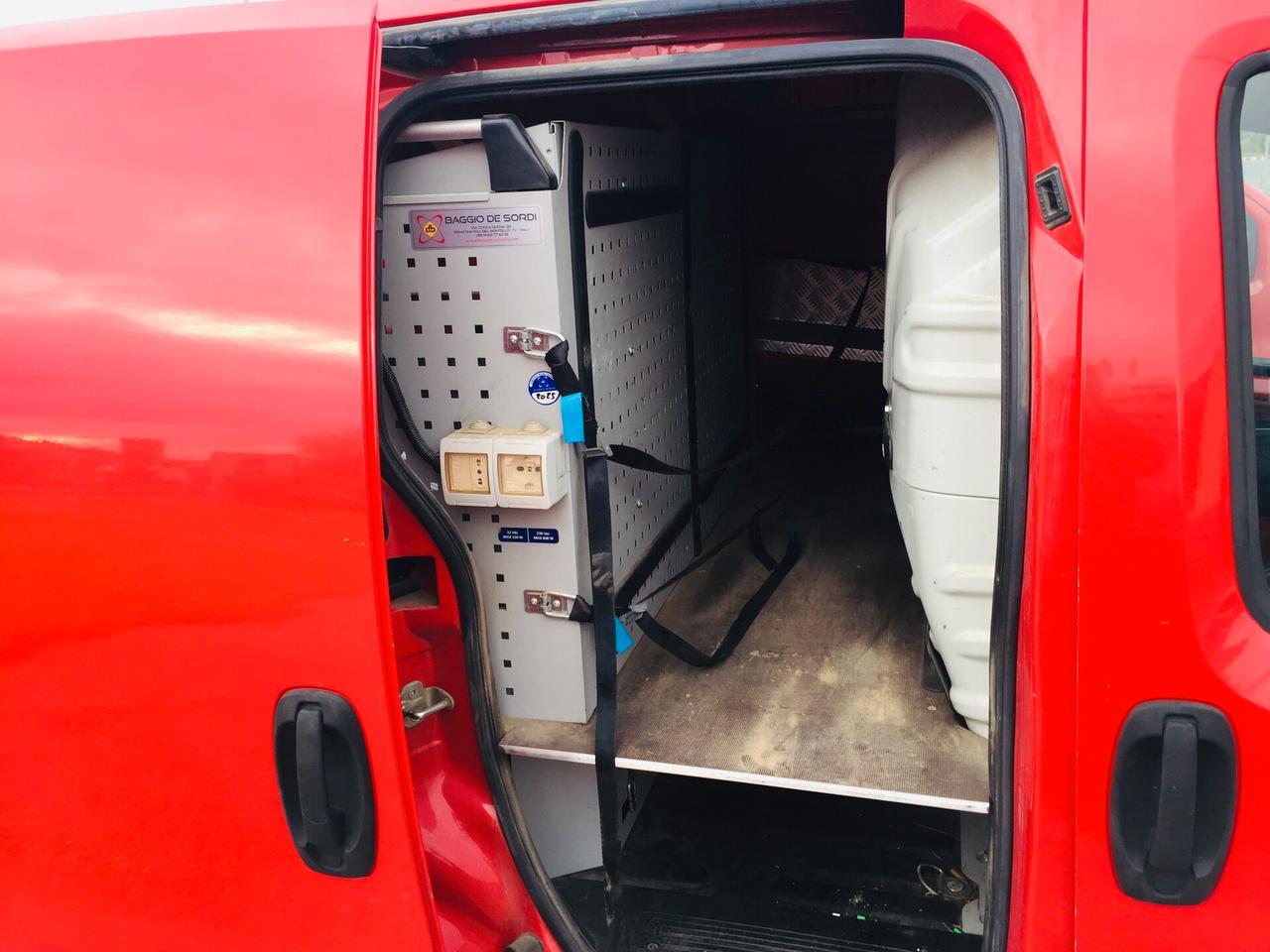 FIAT Fiorino 1.3 MJT 95CV Adventure Attrezzato