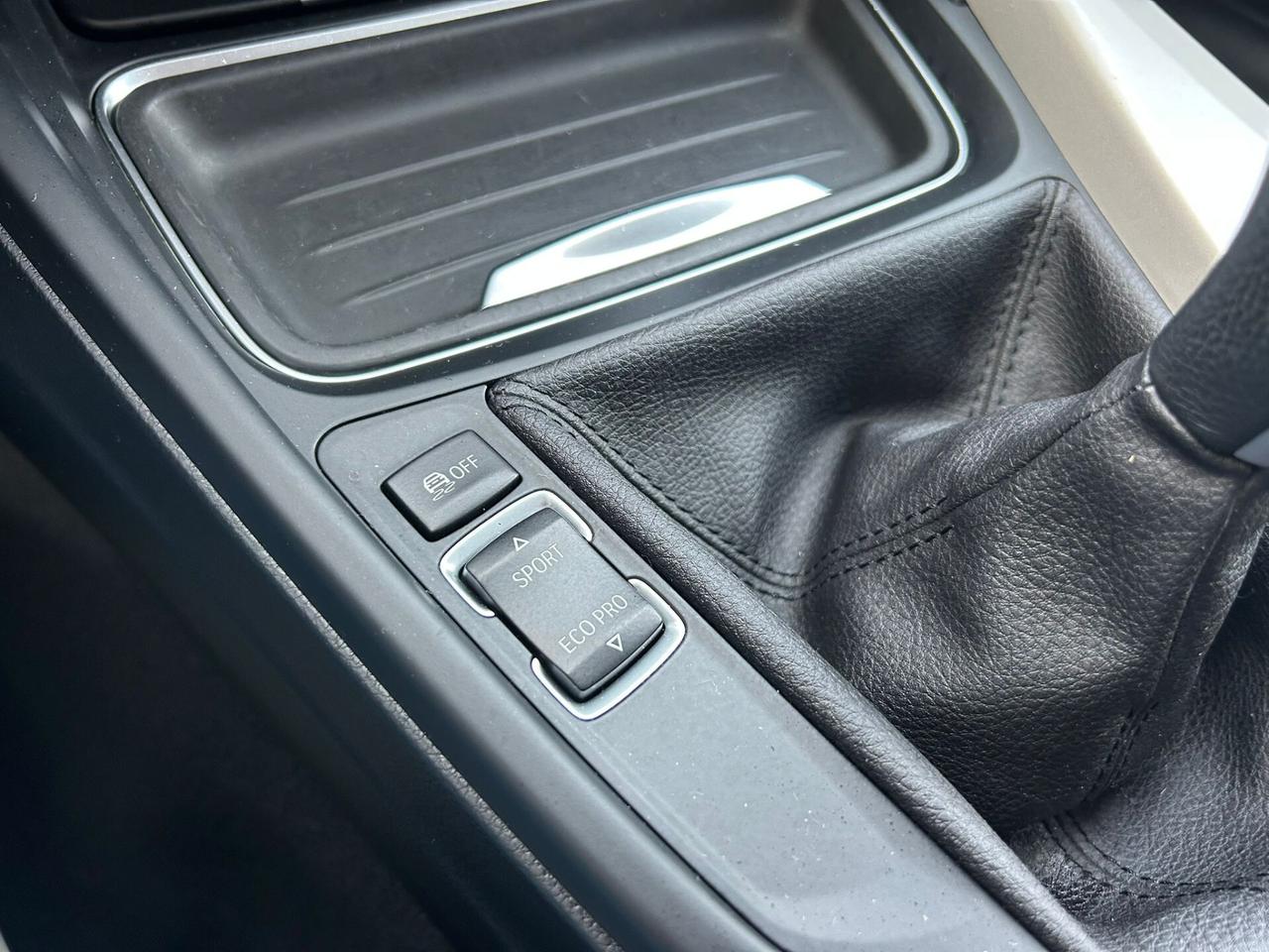 Bmw 318d 2.0 143Cv TOURING XDRIVE NAVI-2015