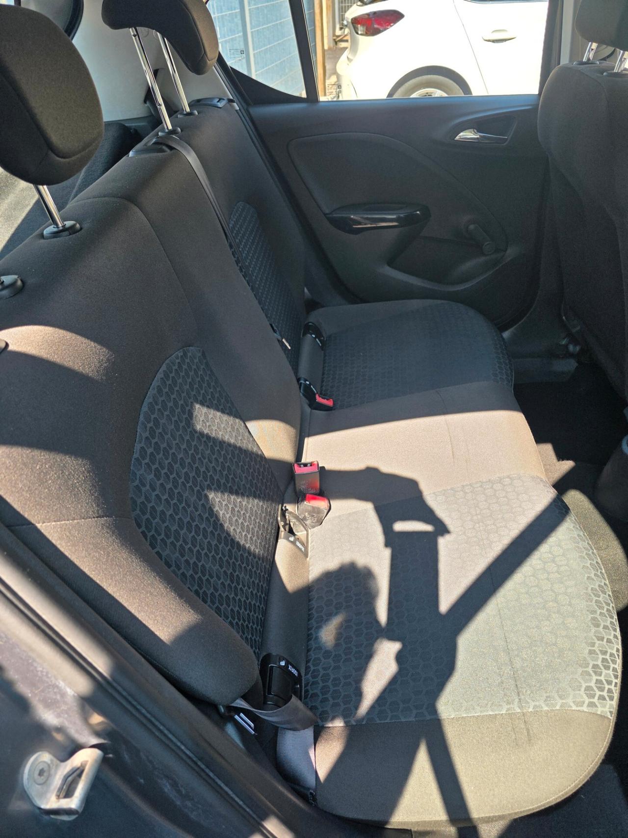 Opel Corsa 1.2 5 porte GPL