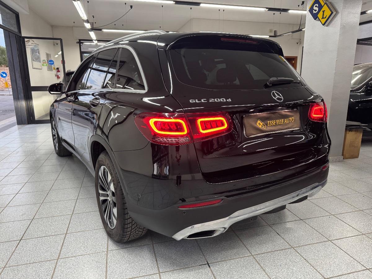 MERCEDES GLC 200 d 4Matic Sport UNICO PROP/ LED