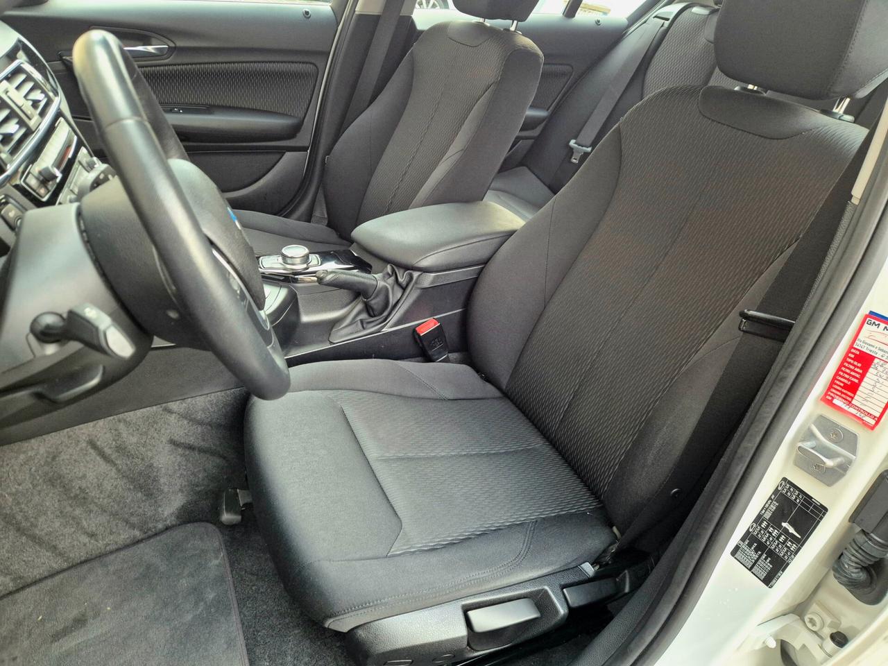 Bmw 116 116d 5p. Advantage