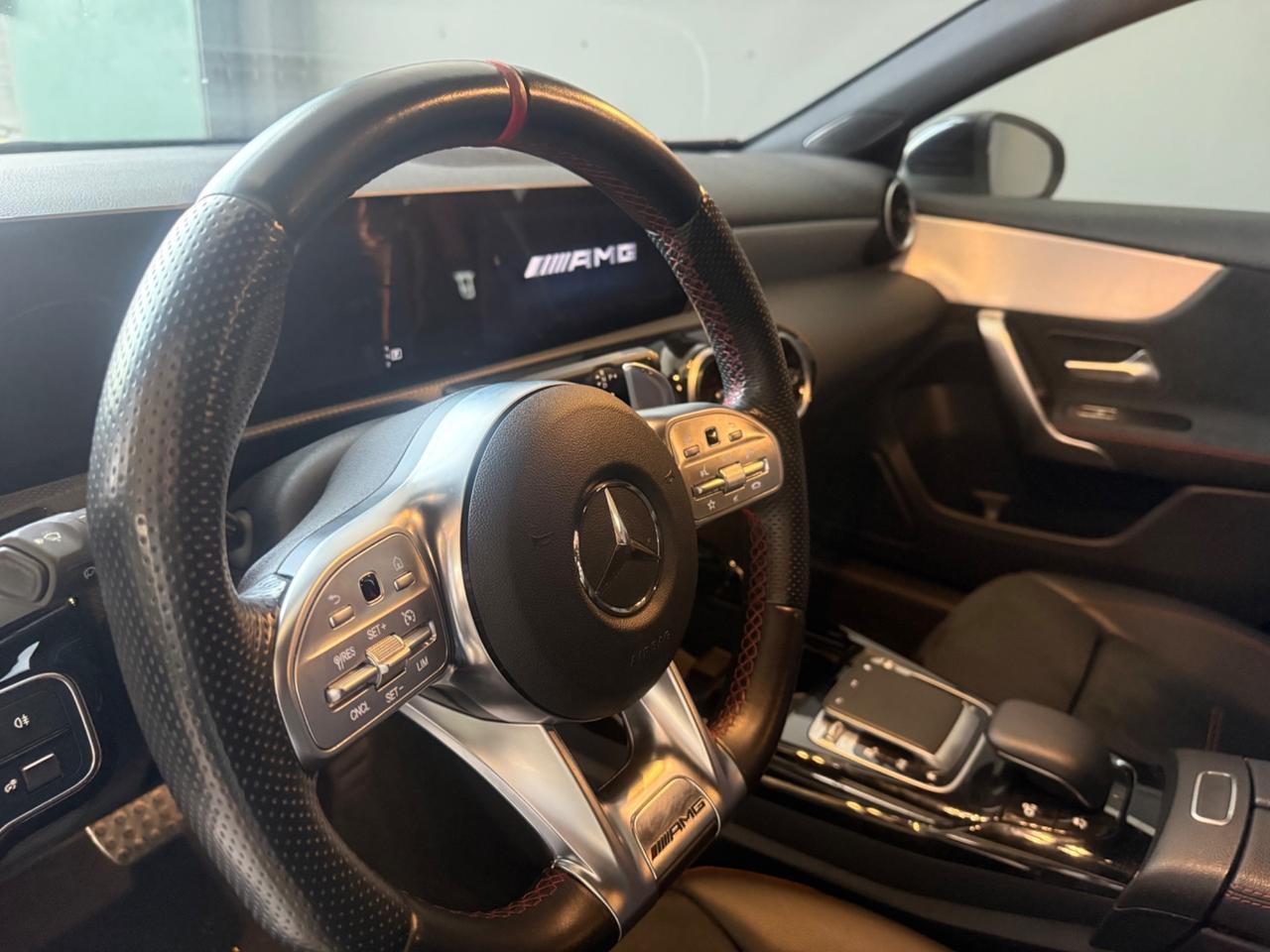 Mercedes-benz A 35 4matic