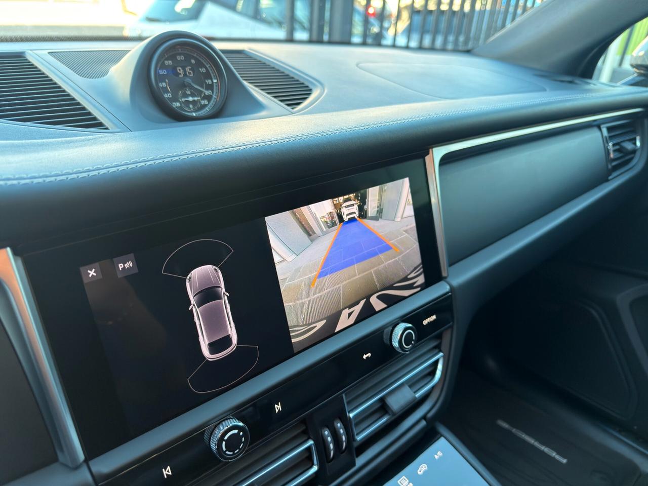 Porsche Macan 2.0 T TETTO APRIBILE