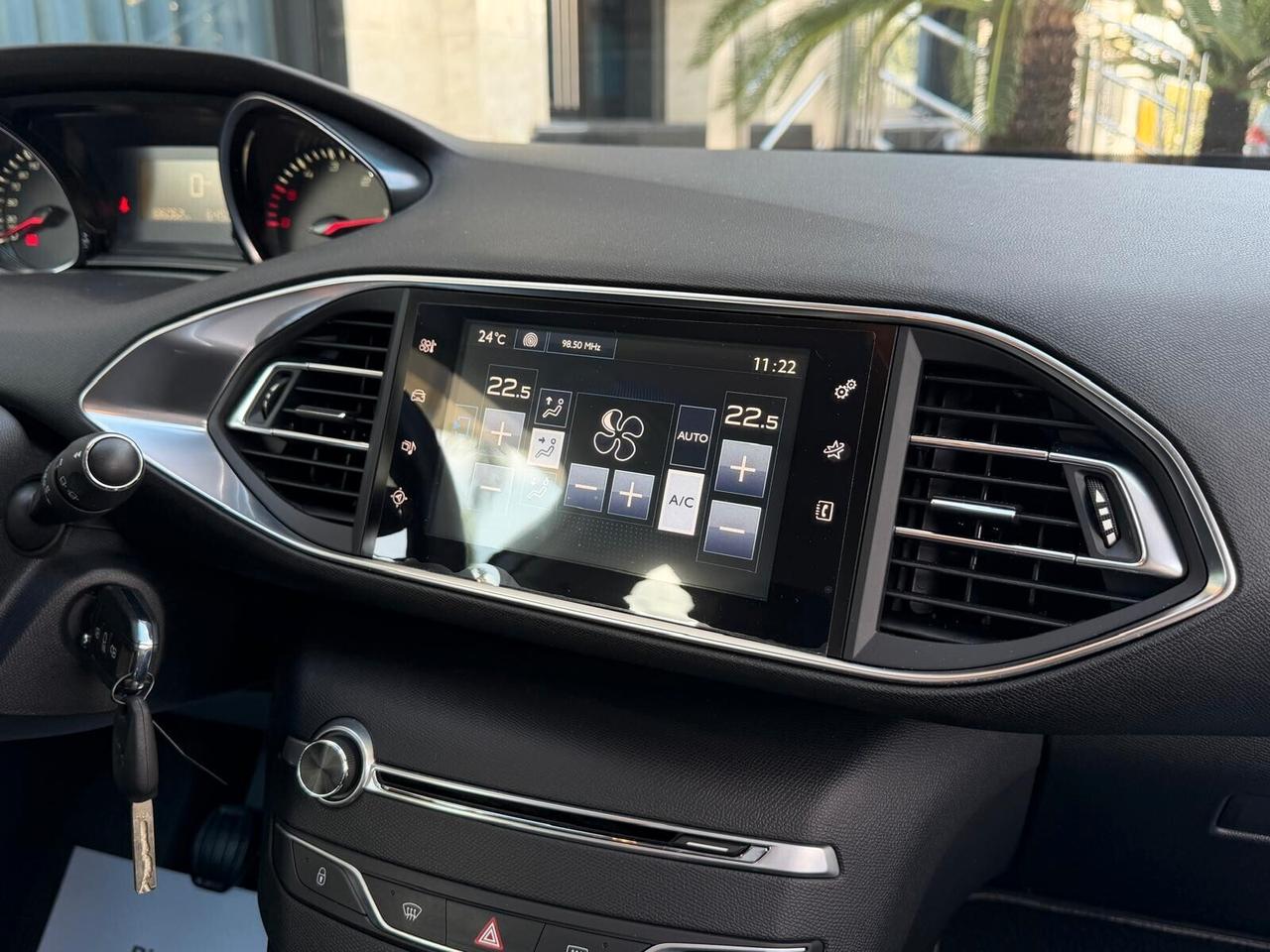 Peugeot 308 1.6 BlueHDi 100 S&S SW Allure