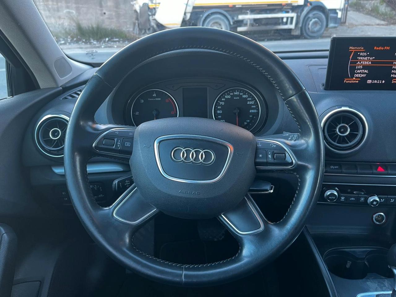 Audi A3 SPB 2.0 TDI 184 CV clean diesel quattro S tr. Attraction