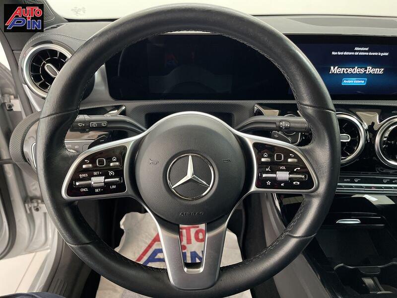 Mercedes-Benz CLA S.Brake 180 d AutoCLA matic Shooting Brake *Tetto*Cerchi*