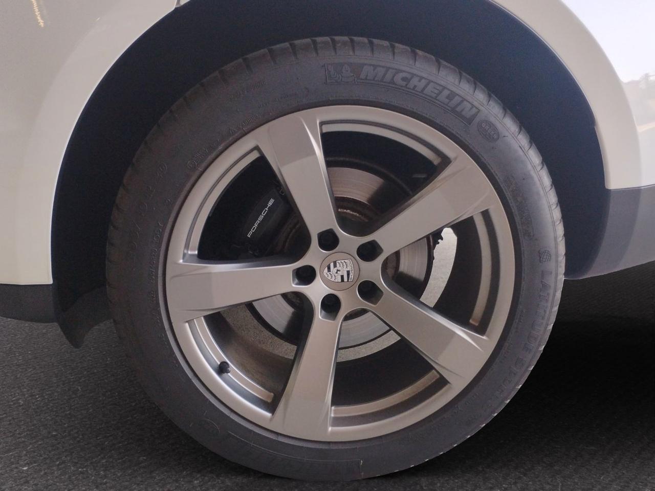 Porsche Macan 2.0 245cv pdk