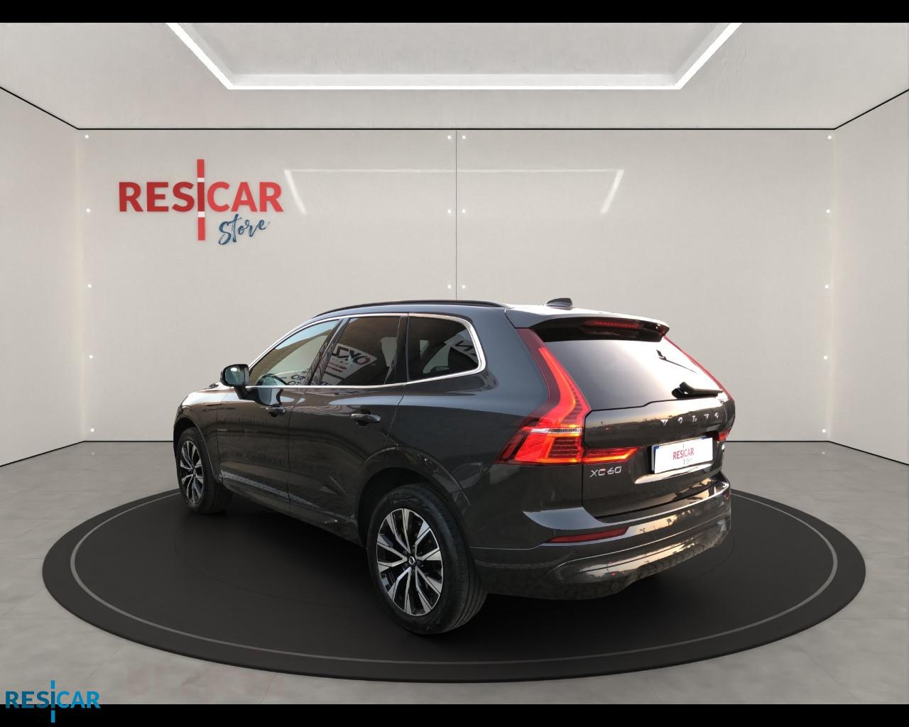 VOLVO XC60 2.0 b4 Core awd auto