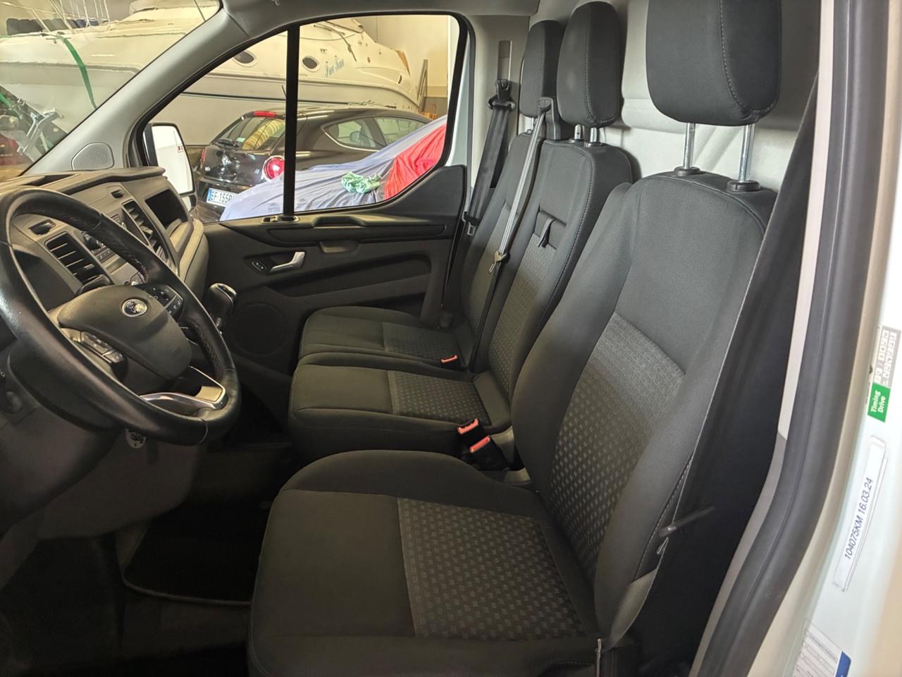 FordTransit Custom 300 2.0 idci 130 PC Trend (+IVA)