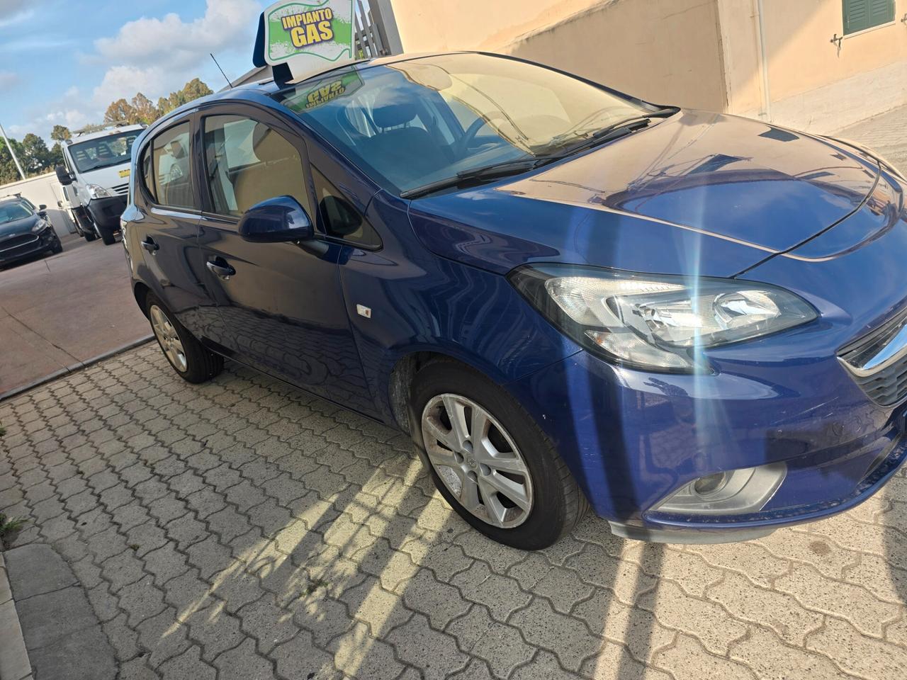 Opel Corsa 1.4 90CV GPL Tech 5 porte n-Joy