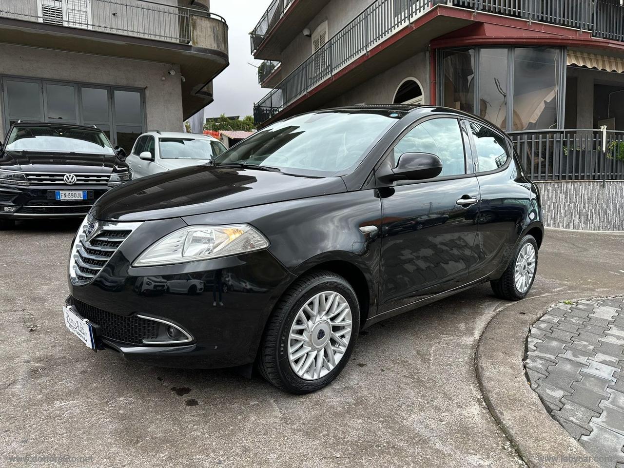 LANCIA Ypsilon 1.3 MJT 95 CV 5p. S&S Elle