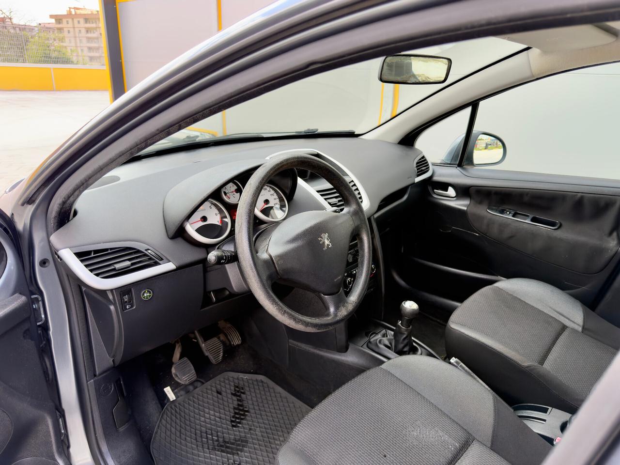 Peugeot 207 1.4 8V 75CV 5p. Energie Sport ECO GPL ok neopatentati