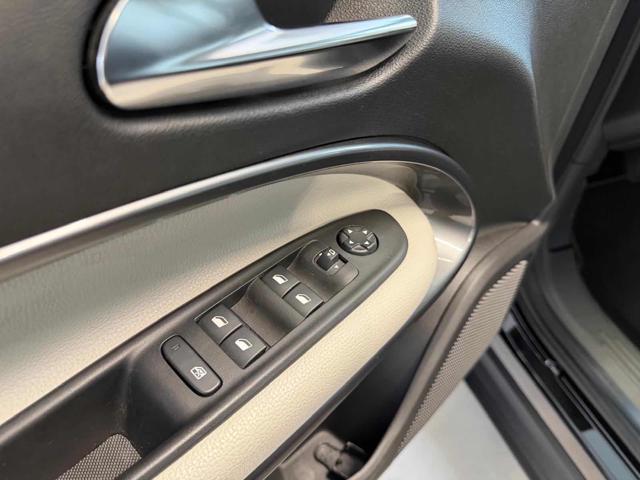 FIAT 600 Hybrid 100 CV DCT MHEV La Prima