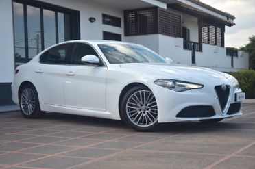 Alfa Romeo Giulia 2.2 Turbodiesel 190cv AT8 Executive