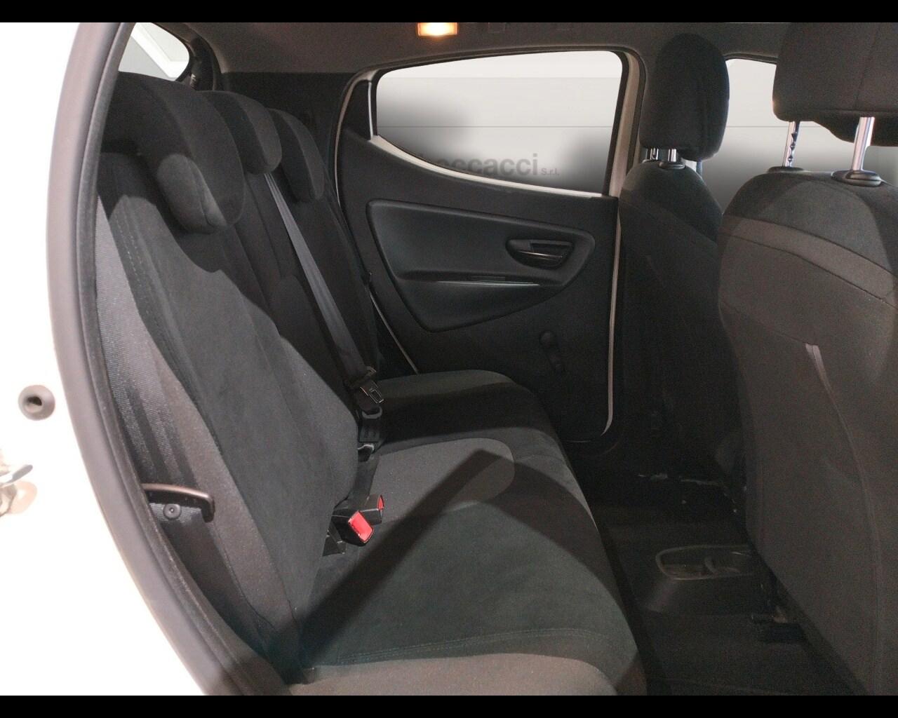 LANCIA Ypsilon 3ª serie Ypsilon 1.2 69 CV 5 po...