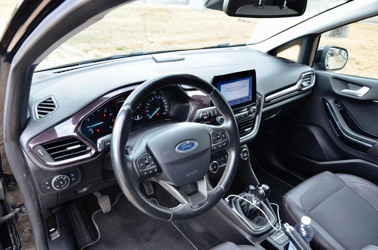FORD FIESTA 5p 1.0 ECOBOOST VIGNALE 100cv, EURO 6D-TEMP, UFF ITALIANA, APPLE ANDROID, RETRO, PERMUTE