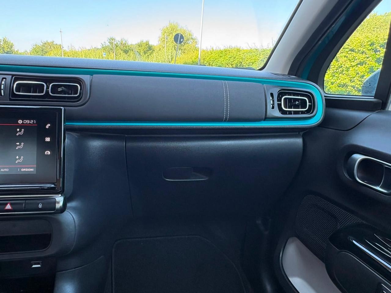 Citroen C3 BlueHDi 100 S&S Feel Pack 2020 1.5 DIESEL